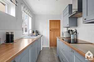 Photo 17- click for photo gallery